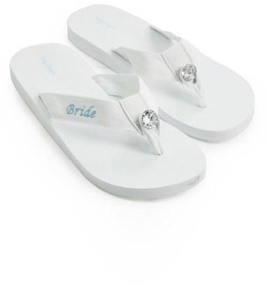 Mariage - CATHY'S CONCEPTS 'Bride' Personalized Flip Flops