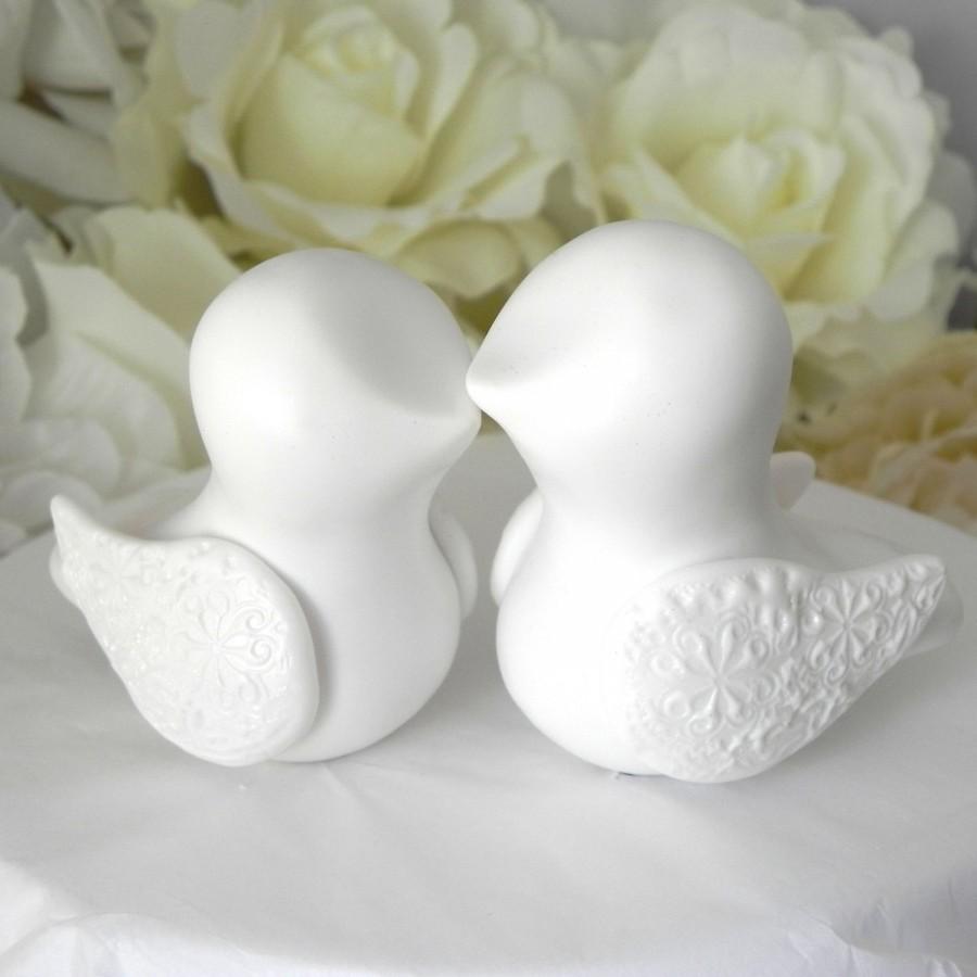 Hochzeit - White Love Bird Cake Topper, Wedding, Anniversary, Bride and Groom - Simple and Elegant, Keepsake