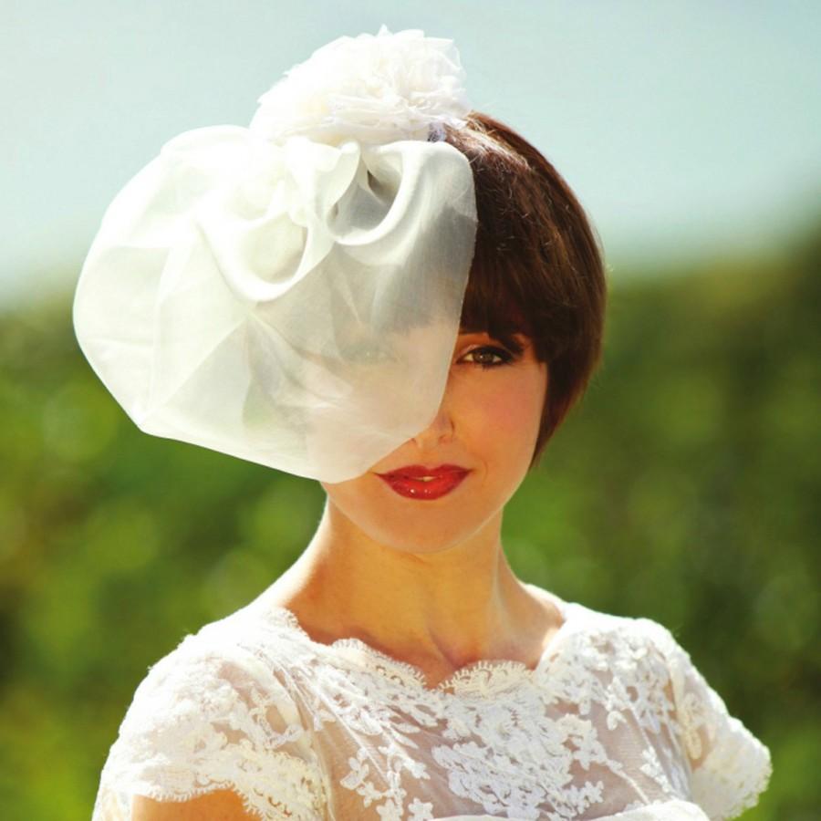 Hochzeit - Blusher Veil with Silk and Lace Rose