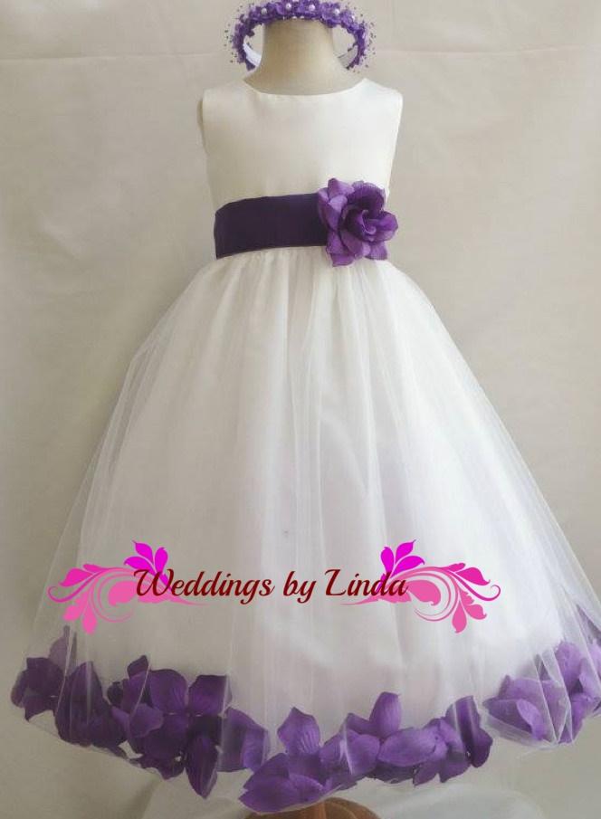 Свадьба - White Tulle Rose Petals Dress