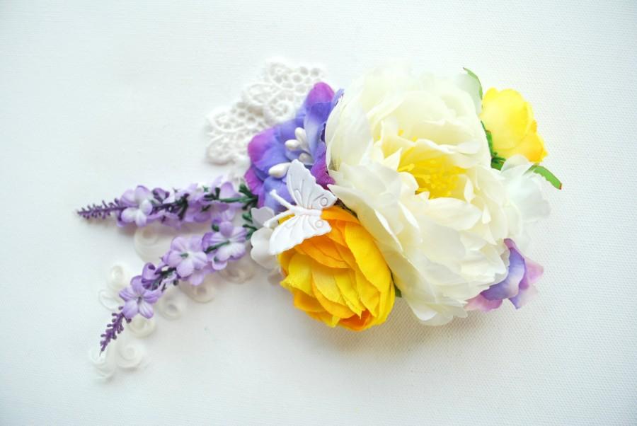 Hochzeit - White Peony Bridal Flowers Hair Comb, Lavender Yellow White Weddings Bridal Hair Accessory, Lavender Yellow Bridal Flower Sash, Bridesmaids