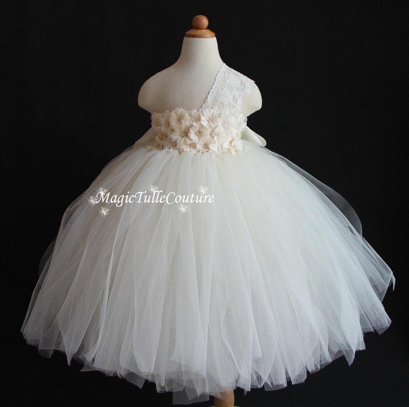 Hochzeit - Rustic Flower Girl Dress Ivory Flower Girl Dress Ivory Dress with Light Champagne Flowers Wedding Dress  Birthday Dress Party Dress 2T3T4T5T