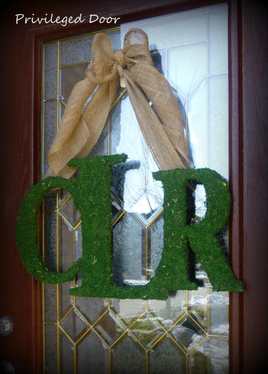 زفاف - XL Custom Monogram Wreath. Moss Letter Wreath.  Custom Fall Wreath.  Display Your Monogram In Southern Style.