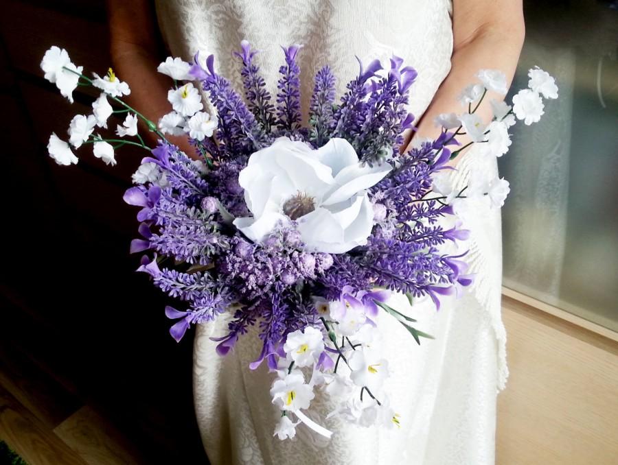 زفاف - Lavender and white wedding bouquet fake flowers, magnolia, matthiola, purple, lilac, satin ribbon, custom bouquet, boutoniere