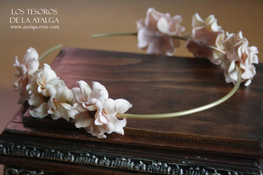 Mariage - floral crown - floral headpiece - wedding circlet - bridal headpiece