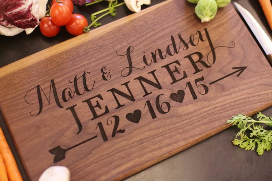 Hochzeit - Personalized Cutting Board Newlyweds Christmas Gift Bridal Shower Gift Wedding Gift Engraved (Item Number MHD20018)