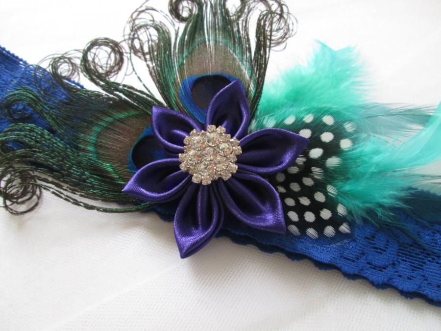 Свадьба - Royal Blue Lace Wedding Garter, Peacock Bridal Garter, Purple Garter with Kanzashi Flower, Teal Feathers, Something Blue Garter