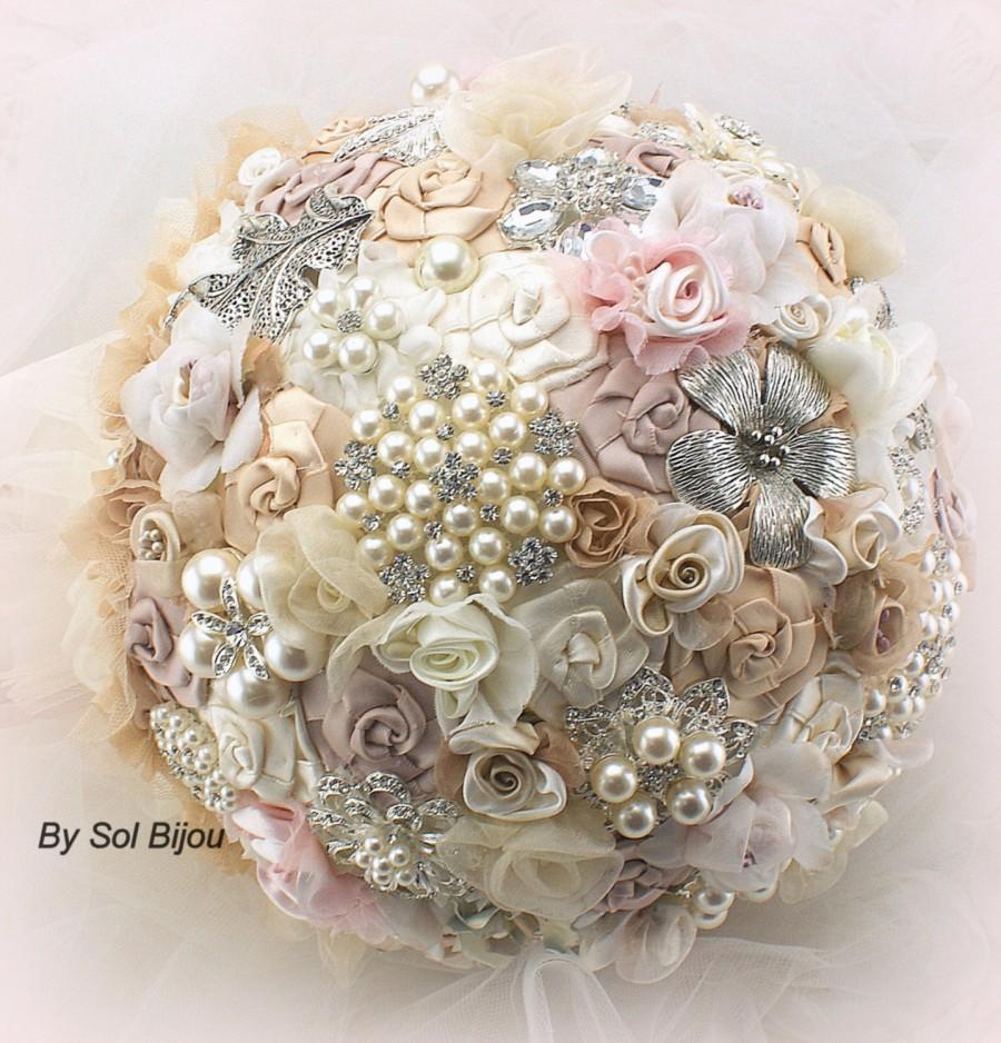 Свадьба - Brooch Bouquet, Wedding, Bridal, Jeweled, Fabric, Gold, Tan, Champagne, Rose, Ivory, Crystals, Pearls, Lace, Tulle, Vintage, Gatsby