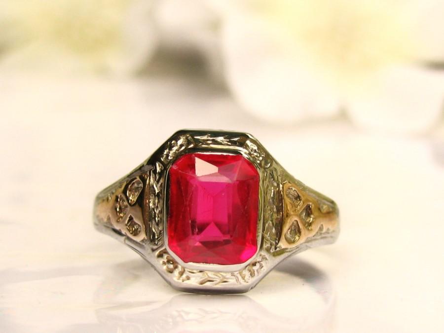 زفاف - Antique Engagement Ring 1.74ct Emerald Cut Synthetic Ruby Ring 10K Two Tone Gold Antique Wedding Ring Alternative Engagement Ring Size 7.5!