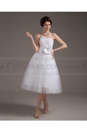 Hochzeit - Applique Beaded Flower Trimmed White 2013 Wedding Dress