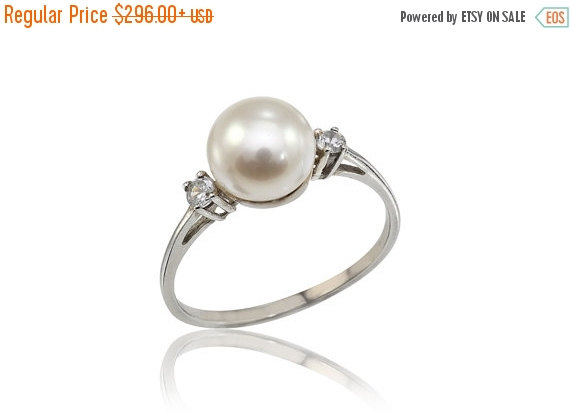 زفاف - Year End SALE Pearl Engagement Ring, June birthstone Ring, Pearl and Diamonds Gold Ring, Art Nouveau Gold Ring, Wedding Band