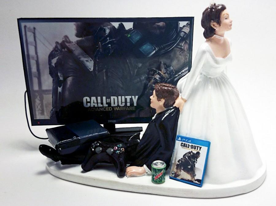 Wedding - Gamer Addict PS4 Funny Wedding Cake Topper Bride and Groom COD AWF