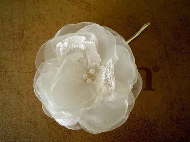 زفاف - Soft White Chiffon and Lace Flower Bridal Hair Pin Handmade Wedding ready to ship