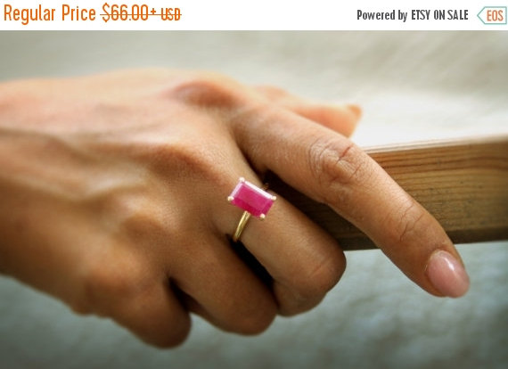 Hochzeit - NEW YEARS SALE - 14k gold ring,Ruby ring,cocktail ring,delicate ring,rectangle ring,small stone ring,promise ring,July birthstone ring