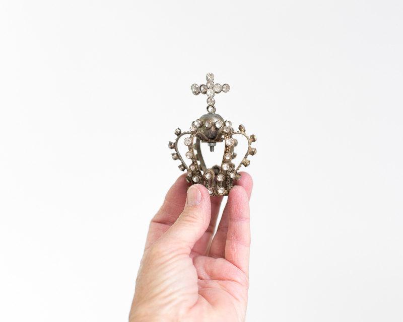 Mariage - Small Gold Crown Cake Topper, Antique Silver Crown, Small Santos Crown, Star Crown, wedding cake topper, crown photography prop