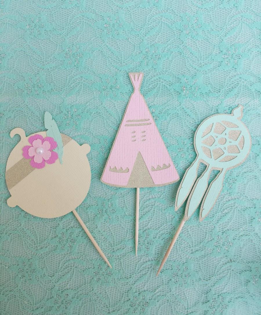 Mariage - BOHO chic Baby Shower Cupcake toppers Set of 12// Pow Wow Party Theme Baby Teepee and Dream Catcher Cake Toppers//Bohemian 1st Birthday