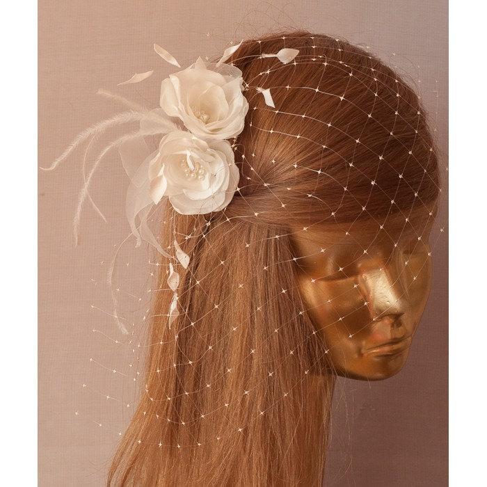 زفاف - BIRDCAGE VEIL. Ivory veil .Romantic wedding Headpiece with beautifull,delicate FLOWERS.Bridal Fascinator.