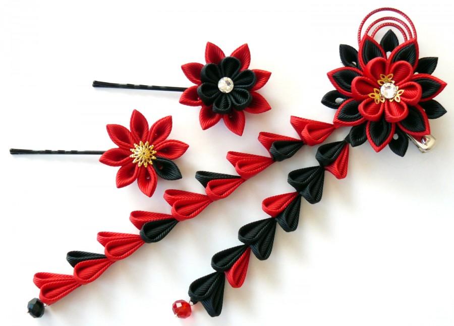 Mariage - Kanzashi flowers. Set of 3 hair pieces. Red and black.