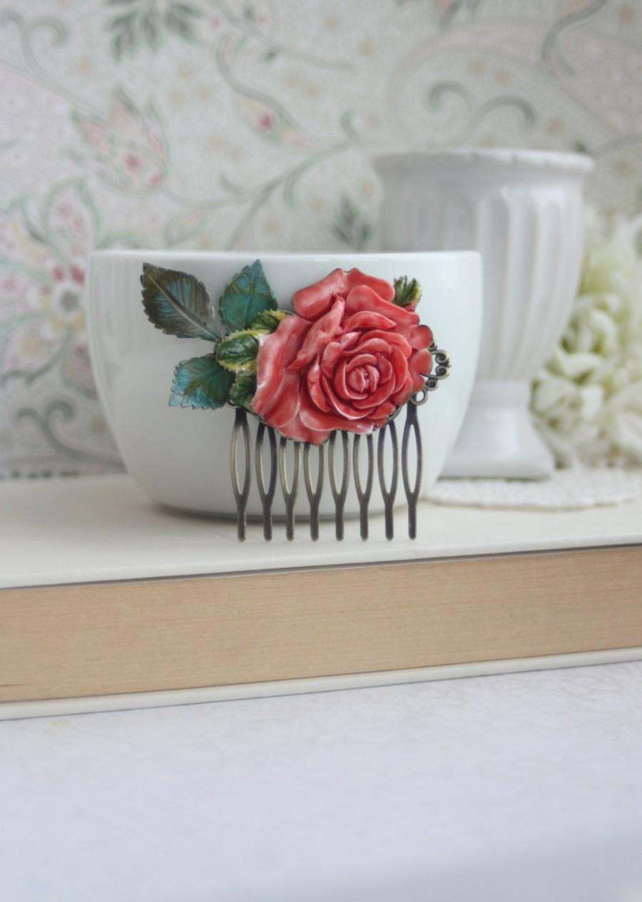 Свадьба - Large Red Rose, Verdigris Green Brass Leaf Comb Rustic Green and Red. Red Wedding Sis, Wedding Hair Comb. Bridal Hair Comb, Bridesmaid Gift.