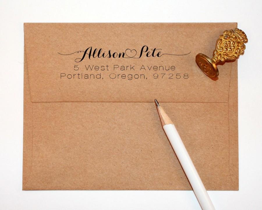 Mariage - Heart Return Address Stamp for weddings and save the dates, connecting heart, rubber stamp wood handle
