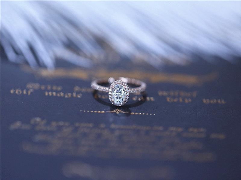 زفاف - 5x7mm Oval Brilliant Charles & Colvard Moissanite Ring Solid 14K Rose Gold H/SI Diamond Wedding Ring Moissanite Engagement Ring