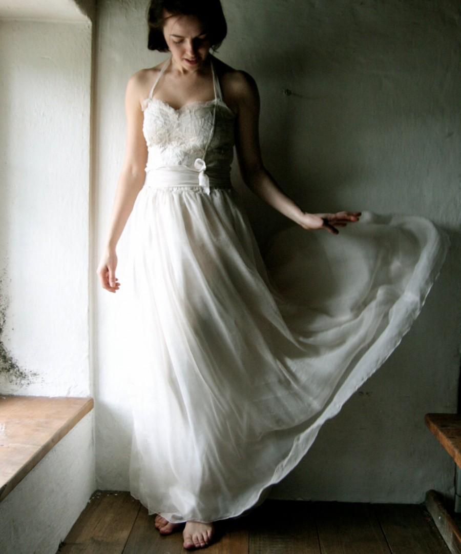 Hochzeit - Chiffon Wedding dress, Boho wedding dress, Hippie wedding dress, Alternative wedding dress, beach wedding dress, Corset wedding dress, fairy