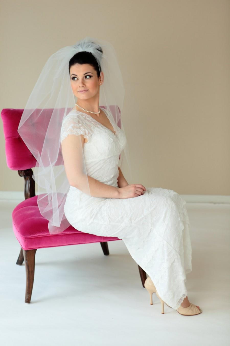 Wedding - Bubble puffy finger tip veil, bridal veil, Available 34" to 40" lengths