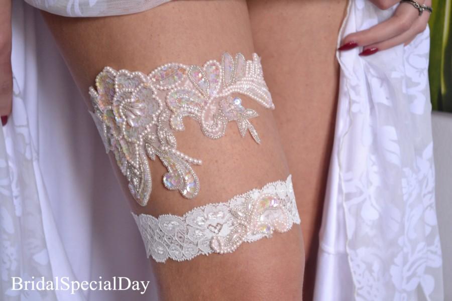 Wedding - Wedding Garter Pink  Bridal Garter Pearl Garter Handknitted with Sequins - Handmade Wedding Garter Set