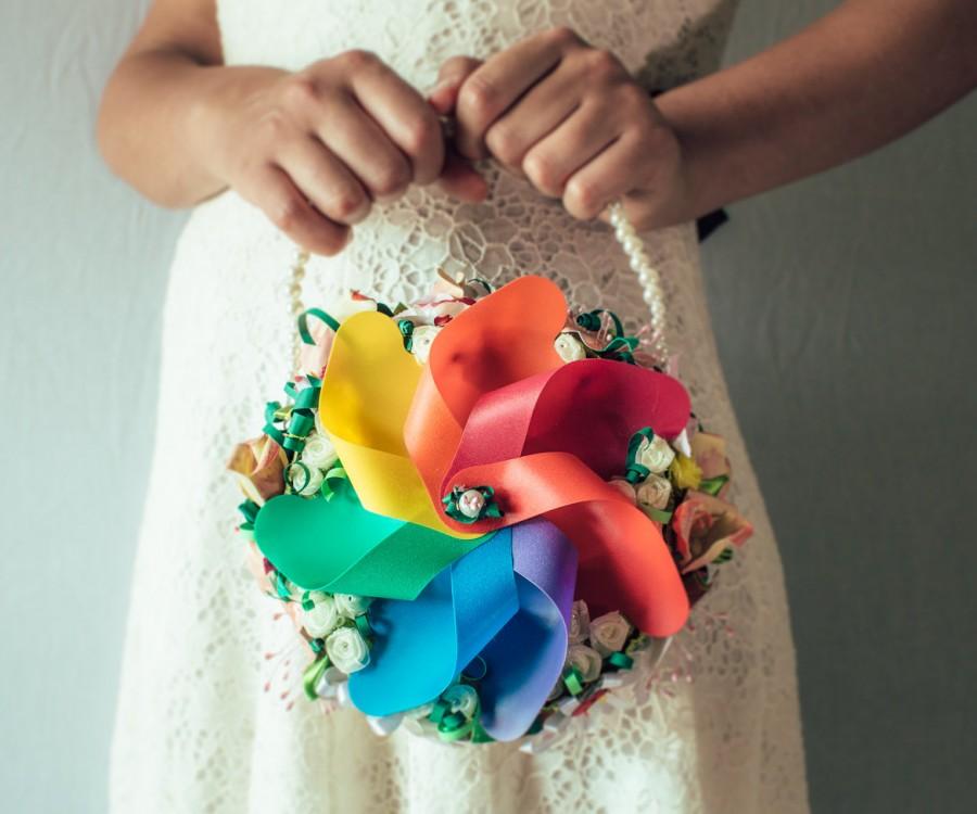 Свадьба - Bouquet bride Handmade Wedding fabric vintage bridal bouquet bag paper handbag pinwheel country