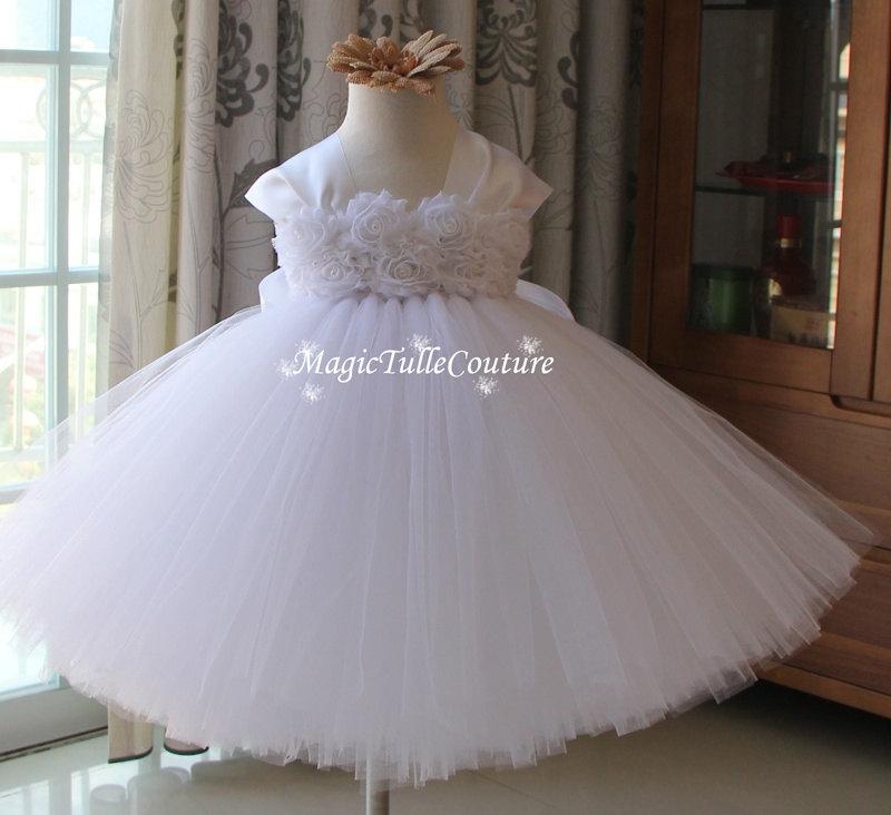 Hochzeit - Cap Sleeves Purely White Flower Girl Tutu Dress Wedding Dress Birthday Dress  Junior Bridesmaid Dress 1T2T3T4T5T6T7T8T9T