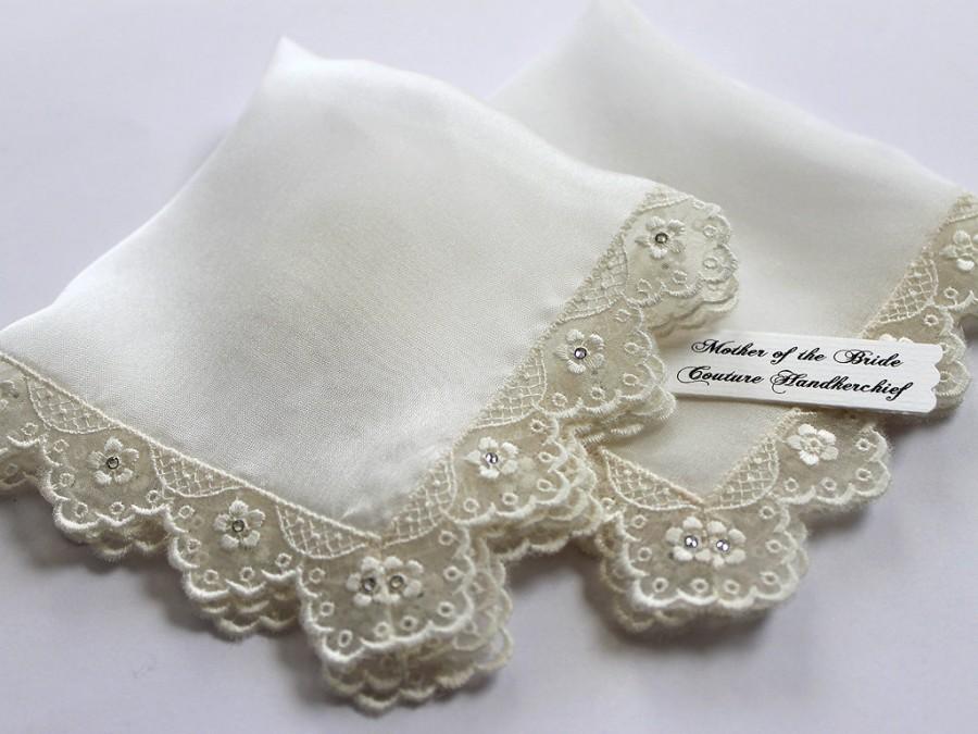 Mariage - Mother of the Bride Gift Set Wedding Handkerchief, Silk ivory handkerchiefs Embroidery lace handkerchief Swarovski wedding hanky, Bride Gift