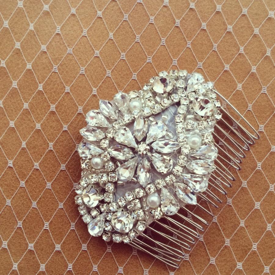 Hochzeit - Wedding Hairpiece - Rhinestone and Pearl Haircomb