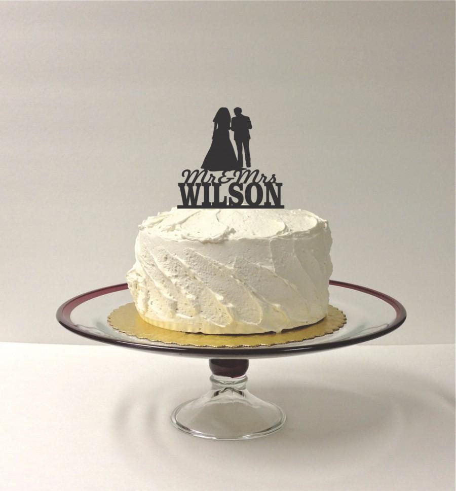 Hochzeit - Mr and Mrs Silhouette Wedding Cake Topper with Personalized Family Name Mr and Mrs Topper with Surname Wedding Topper