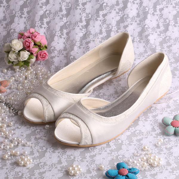 Mariage - Custom handmade Peeptoe ivory or white satin dorsay flat ballerina ballet bridal wedding lace shoes