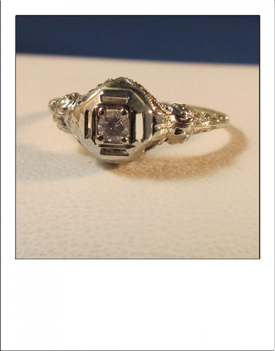 Wedding - Antique Art Deco 18k  Diamond Filigree Engagement Ring