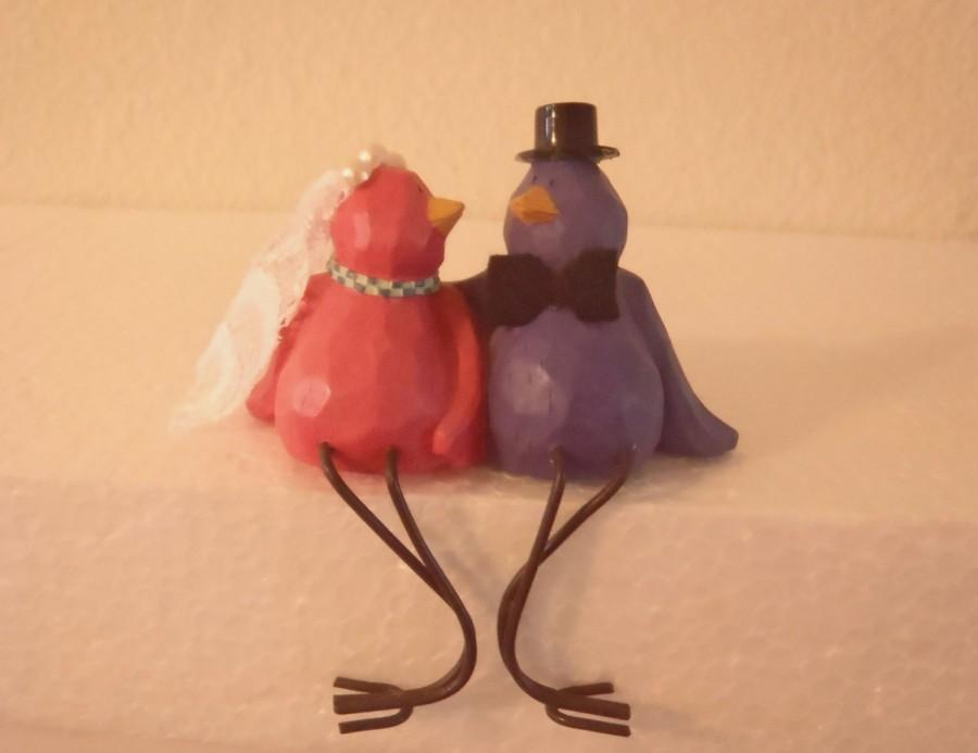 Mariage - Small Wooden Love Birds Couple Wedding Cake Topper / Edge Sitting Cake Topper Lovebirds