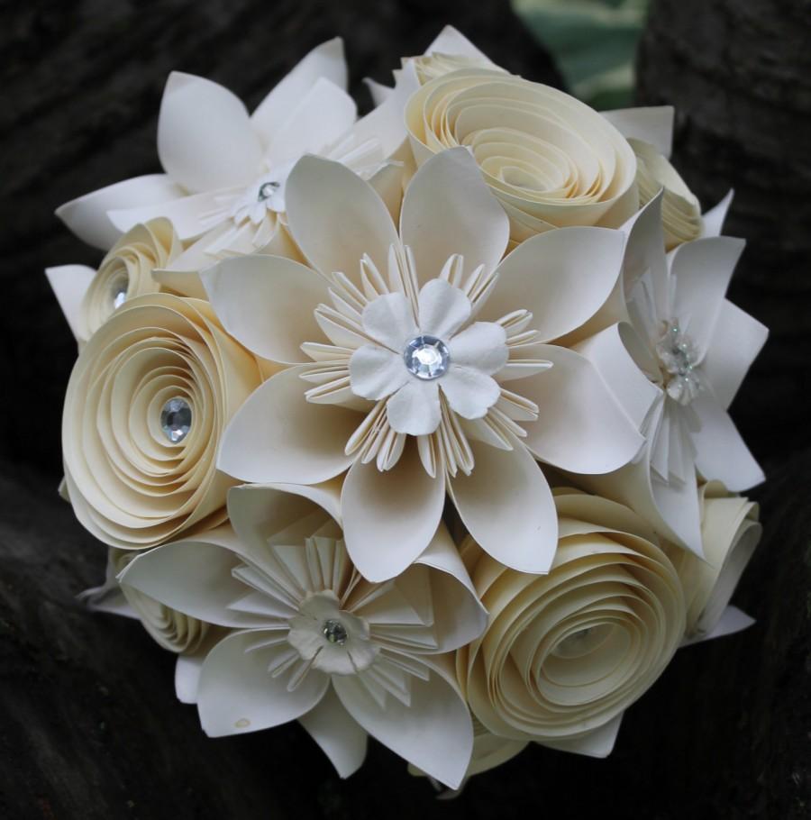 Hochzeit - Origami and Spiral Bouquet - Bridal Bouquet - Unique Wedding Bouquet