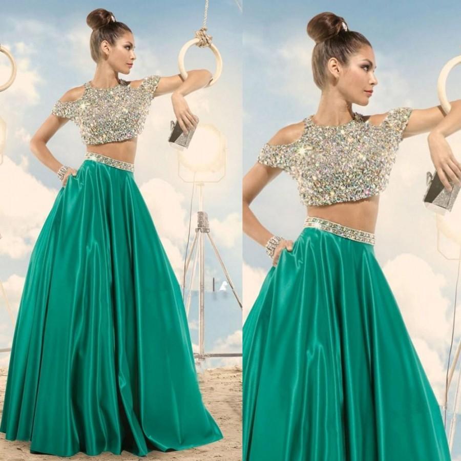 Mariage - Special Occasion Christmas Evening Dresses High Neck 2016 with Rhinestones Crystal Two Pieces Green Long Prom Dress Party Pageant Gowns Online with $104.02/Piece on Hjklp88's Store 