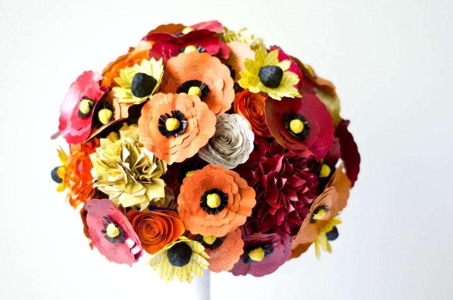 زفاف - Paper Bridal Bouquet Made from Books - Large Custom Made Alternative Wedding Flowers with Hydrangeas, Poppies, Roses, Alliums, etc.