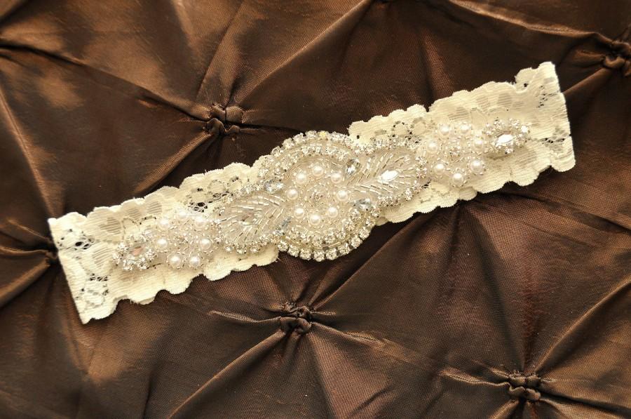 زفاف - Ivory Wedding Garter, Ivory Bridal Garter - Ivory Lace Garter, Keepsake Garter Crystal Embellishment, Crystal Rhinestone on Ivory Lace