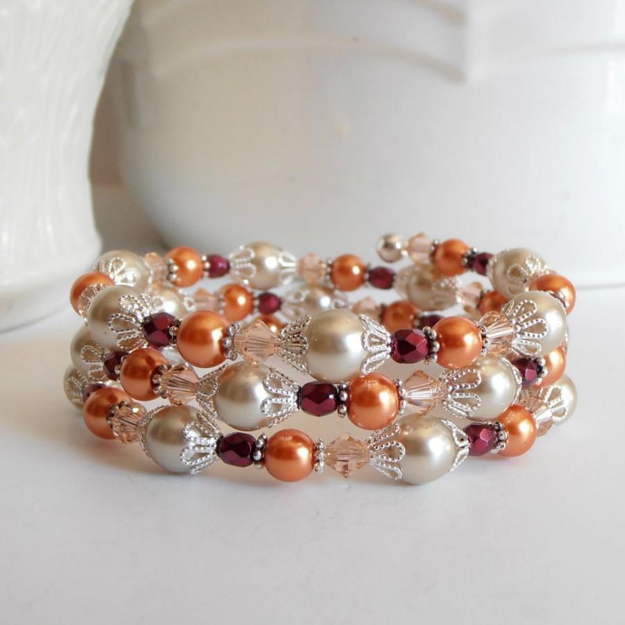 Hochzeit - Bridesmaid Bracelet Set of 4, Beaded Memory Wire Bracelet, Orange and Cranberry, Fall Weddings, Pearl Bangle Bracelet