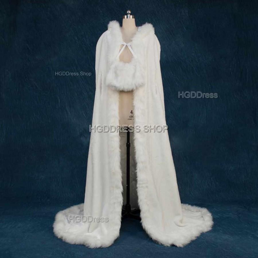 Mariage - White Train Wedding Bridal Cloak Long White Faux fur edge Bridal cape Wedding Winter Bridal Cloak Women Wedding bolero Jacket Bridal Cloaks