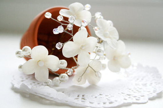 Wedding - White Hydrangea Bridal Hair Pins set, Bridal Flower Hair Pin, Crystals Bridal Hair pin, Bridal hair flower, Flower pin, Wedding Hair Pins