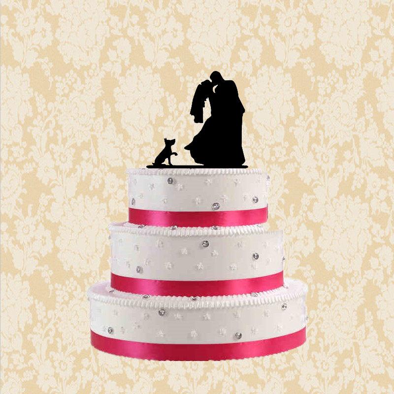 Свадьба - Bride and groom kiss wedding cake topper-silhouette wedding cake topper with dog-funny cake topper-rustic wedding toppers-modern cake topper