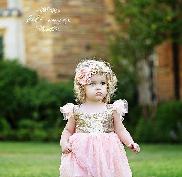 Hochzeit - Glitter gold and pink Birthday Outfit..Flower Girl Dress..Tutu Birthday Outfit.Flower Girl Outfit..Pink and gold birthdays.Flower Girl Dress