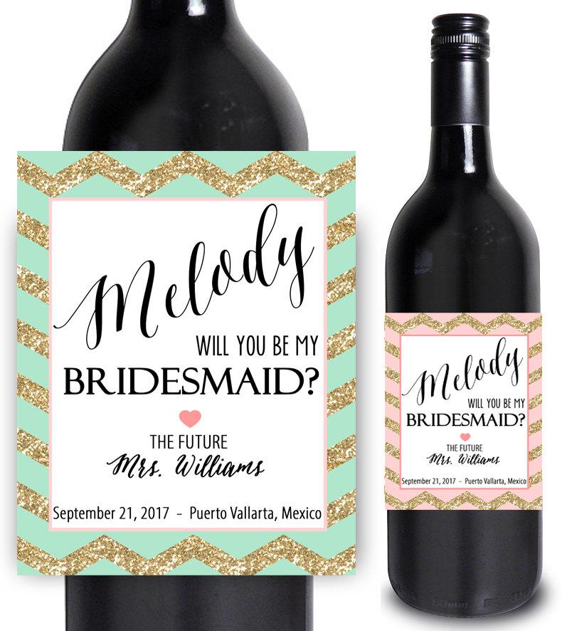 Personalised Will you be my Bridesmaid Wine Bottle label/Custom Wedding Favour