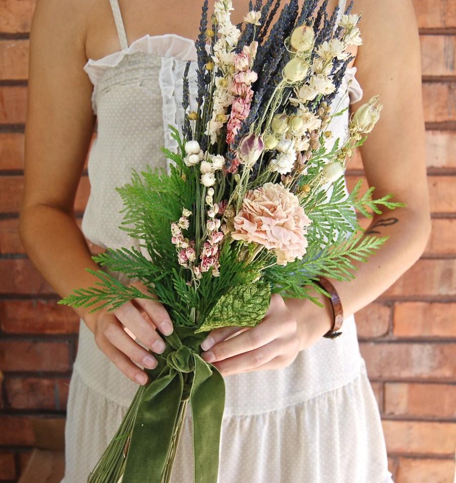 Mariage - Blush and Lavender Cedar Forest Lavender Farm Natural Bridal Wedding Bouquet