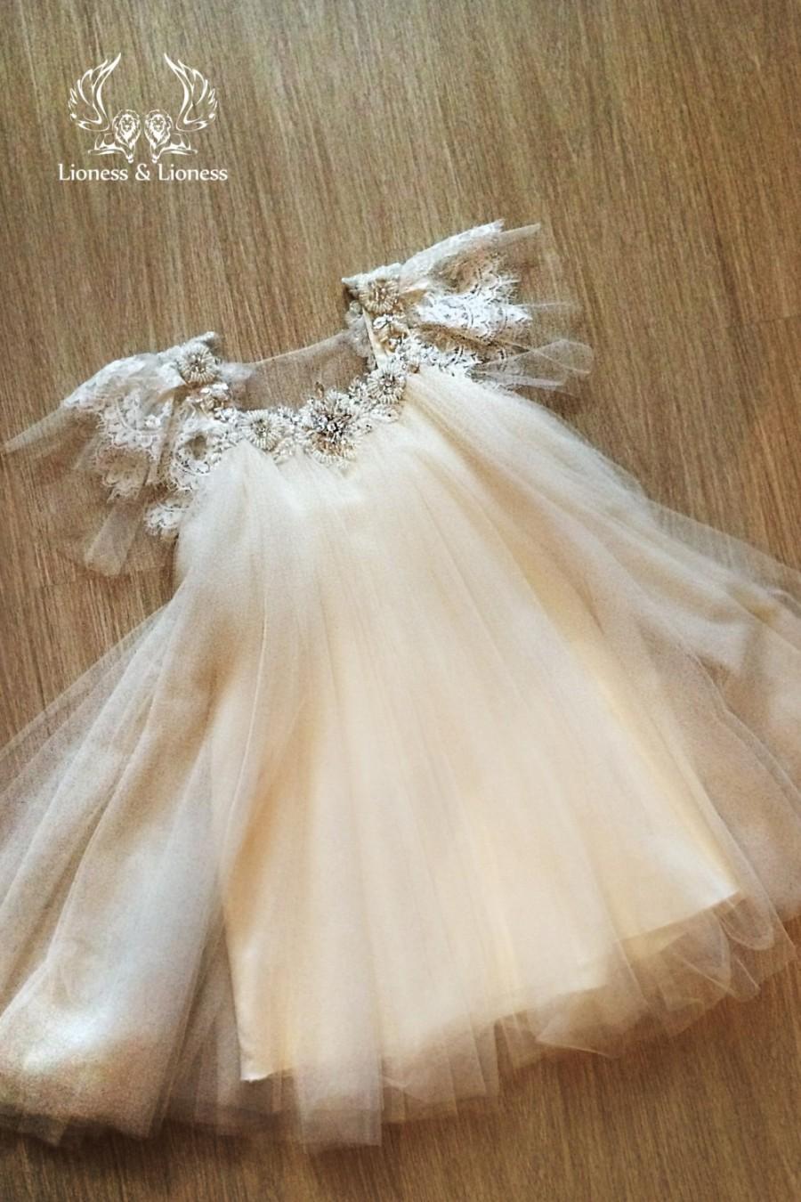 Mariage - Flower girl dress Lioness & Lioness. Lace flower girl dress. Tulle ivory flower girl dress. Flower girl dress lace. Flower girl dress ivory.