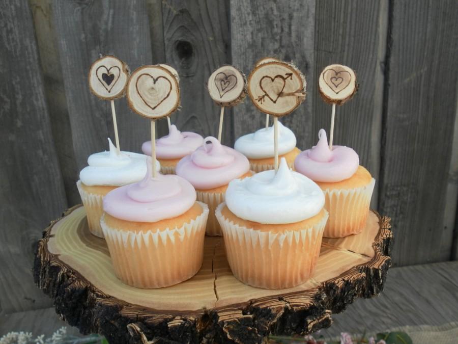 Mariage - Cute Heart Cupcake Toppers~ (12) ~ Rustic Wedding Cupcake Toppers ~ Wood Slice Cupcake Toppers ~ Spring Wedding