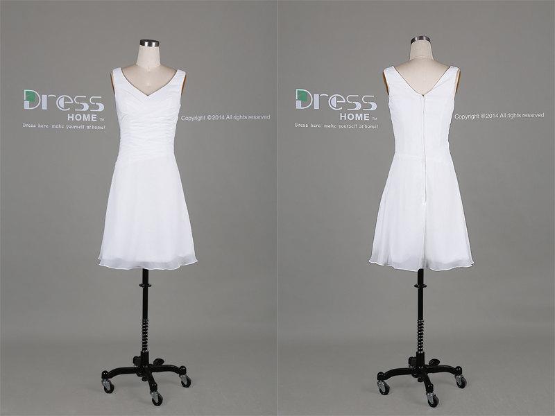 Mariage - Simple White Short Bridesmaid Dress/V Neck Chiffon Knee Length Bridesmaid Dress/Custom Made Short White Bridesmaid Dress DH400